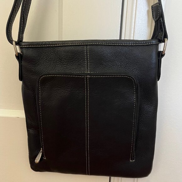 NWOT Genuine Leather Black Crossbody Bag - Picture 6 of 7